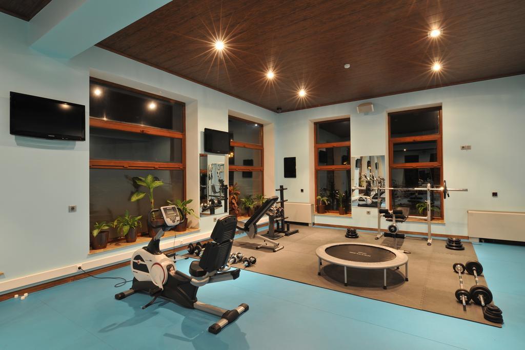 El Resort Hotel Гах Екстериор снимка