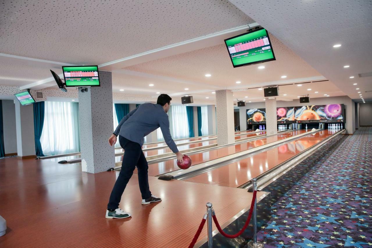 El Resort Hotel Гах Екстериор снимка